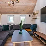 Luxury Retreat With Pool - By Traum Holiday home