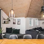 Luxury Retreat With Pool - By Traum Fano