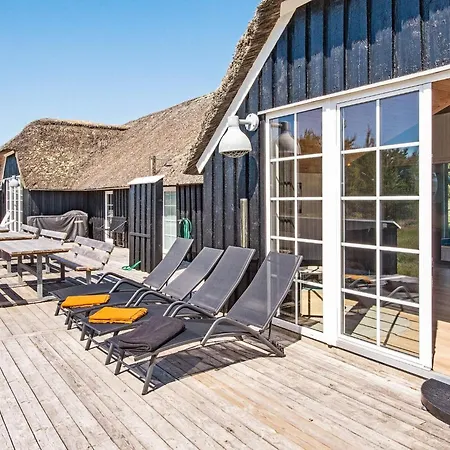 Hébergement de vacances Luxury Retreat With Pool - By Traum