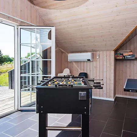 Luxury Retreat With Pool Fanø