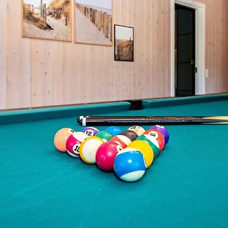 Holiday home Luxury Retreat With Pool