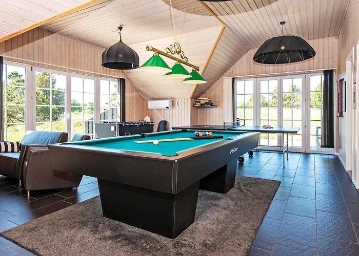 Luxury Retreat With Pool - By Traum 別荘 *